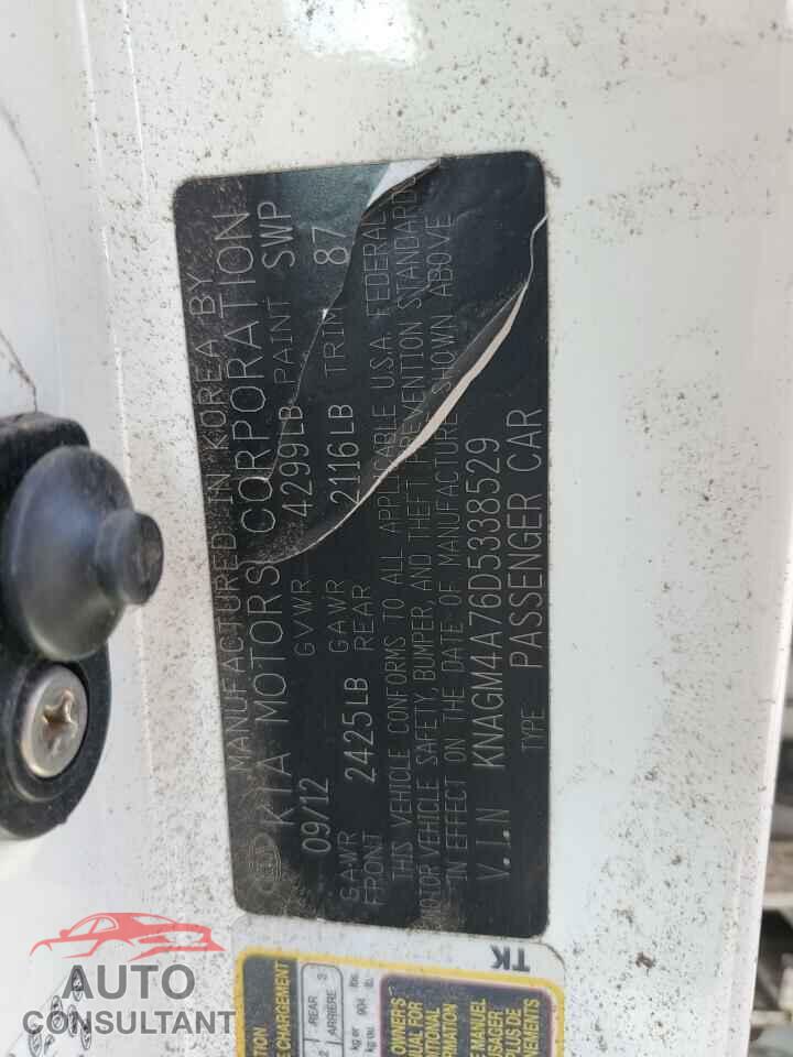 KIA OPTIMA 2013 - KNAGM4A76D5338529