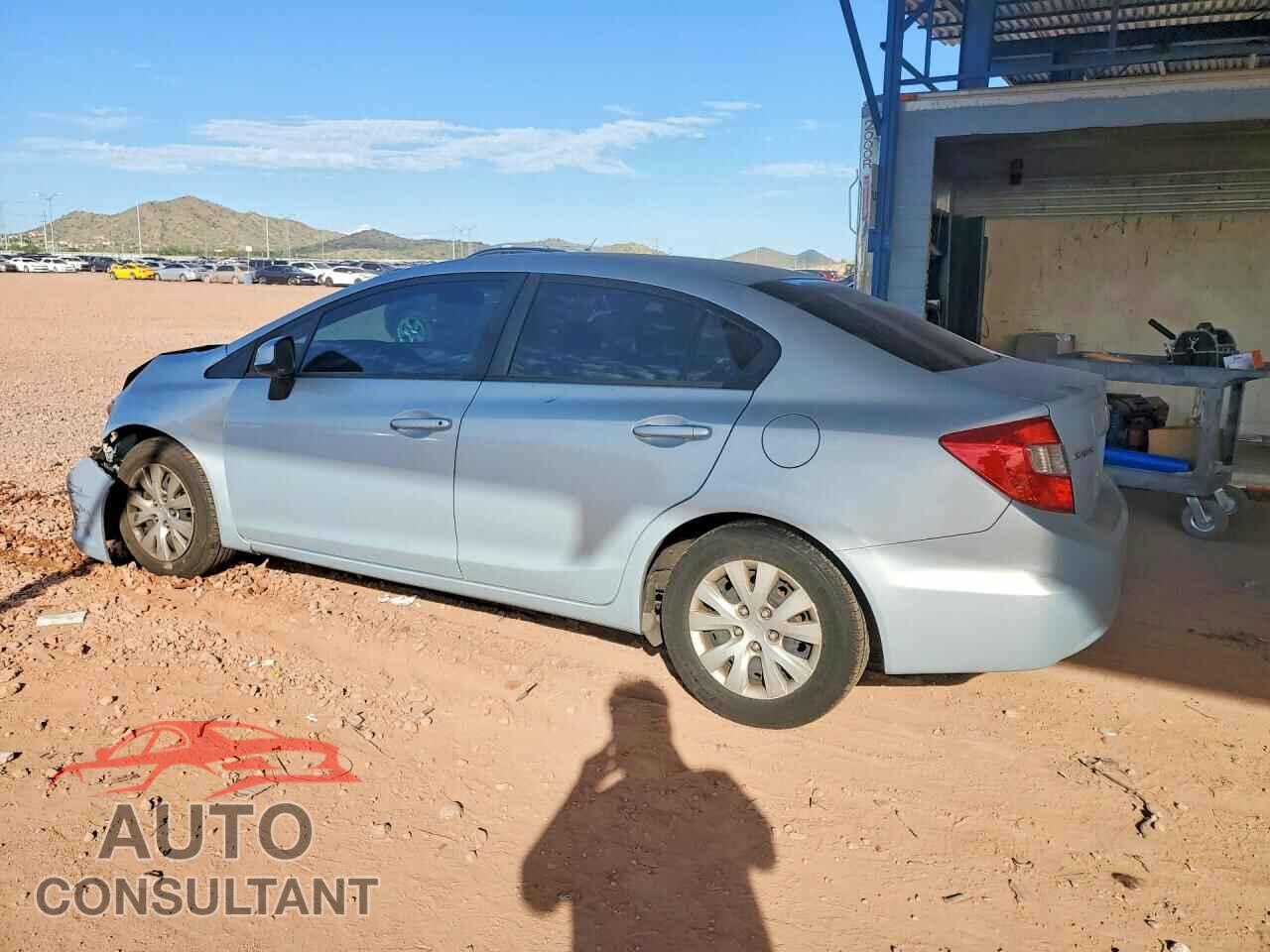 HONDA CIVIC 2012 - 2HGFB2F51CH528747
