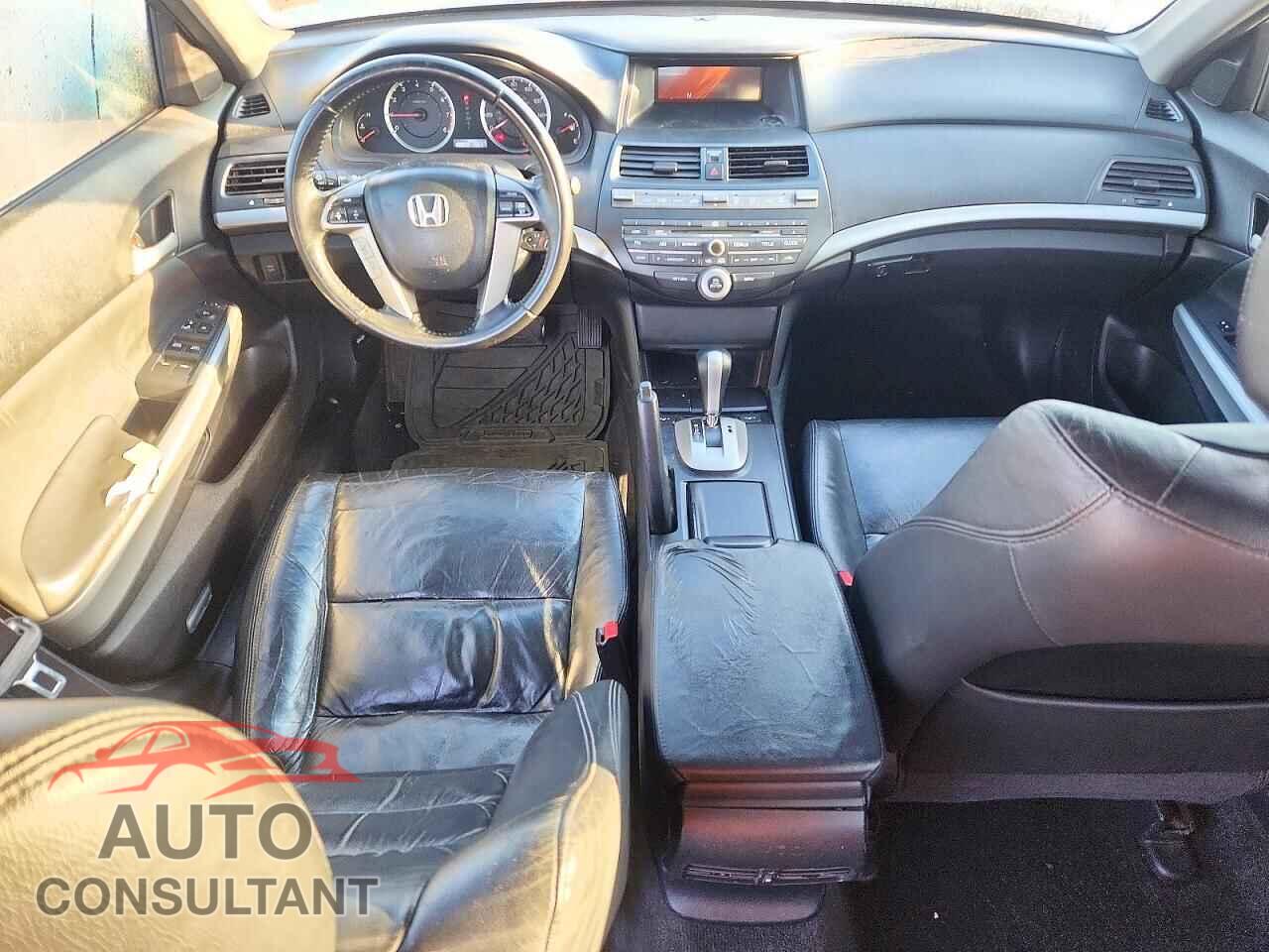 HONDA ACCORD 2010 - 1HGCP3F83AA014866