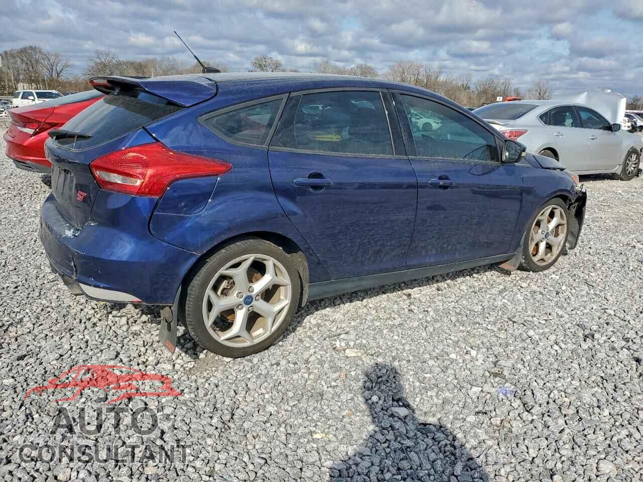 FORD FOCUS 2017 - 1FADP3L99HL290182