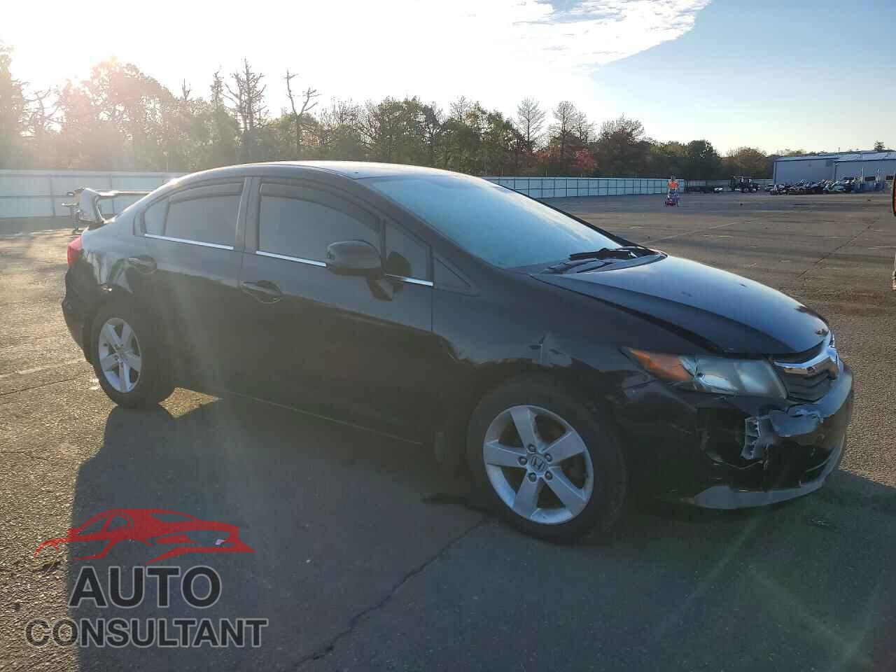 HONDA CIVIC 2012 - 2HGFB2F57CH560196