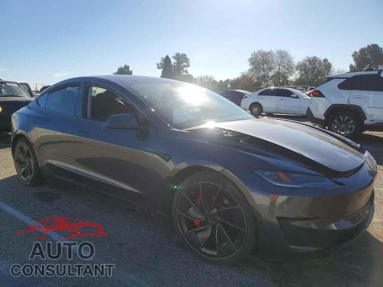 TESLA MODEL 3 2024 - 5YJ3E1ET9RF807817