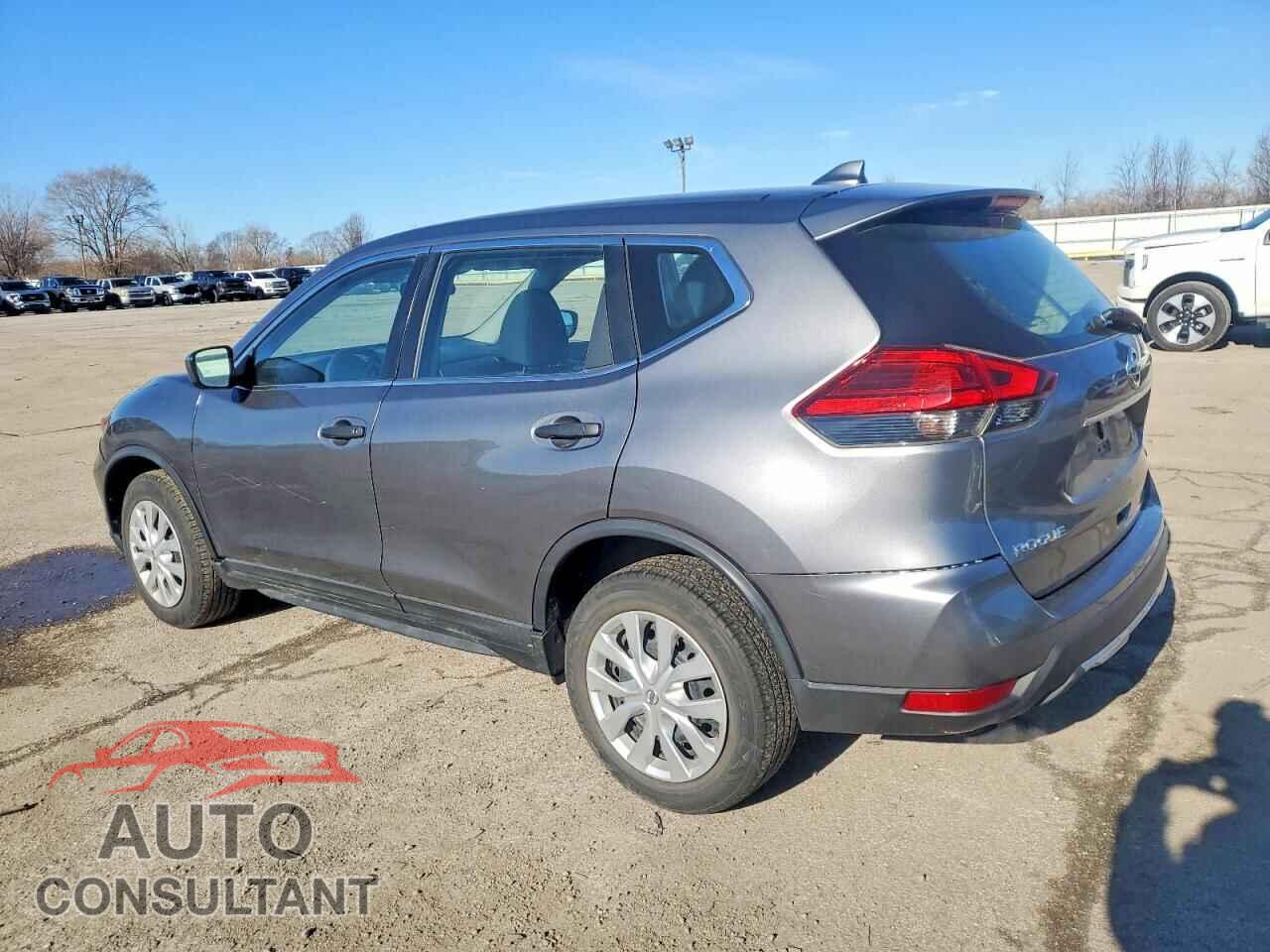 NISSAN ROGUE 2017 - KNMAT2MV5HP535518