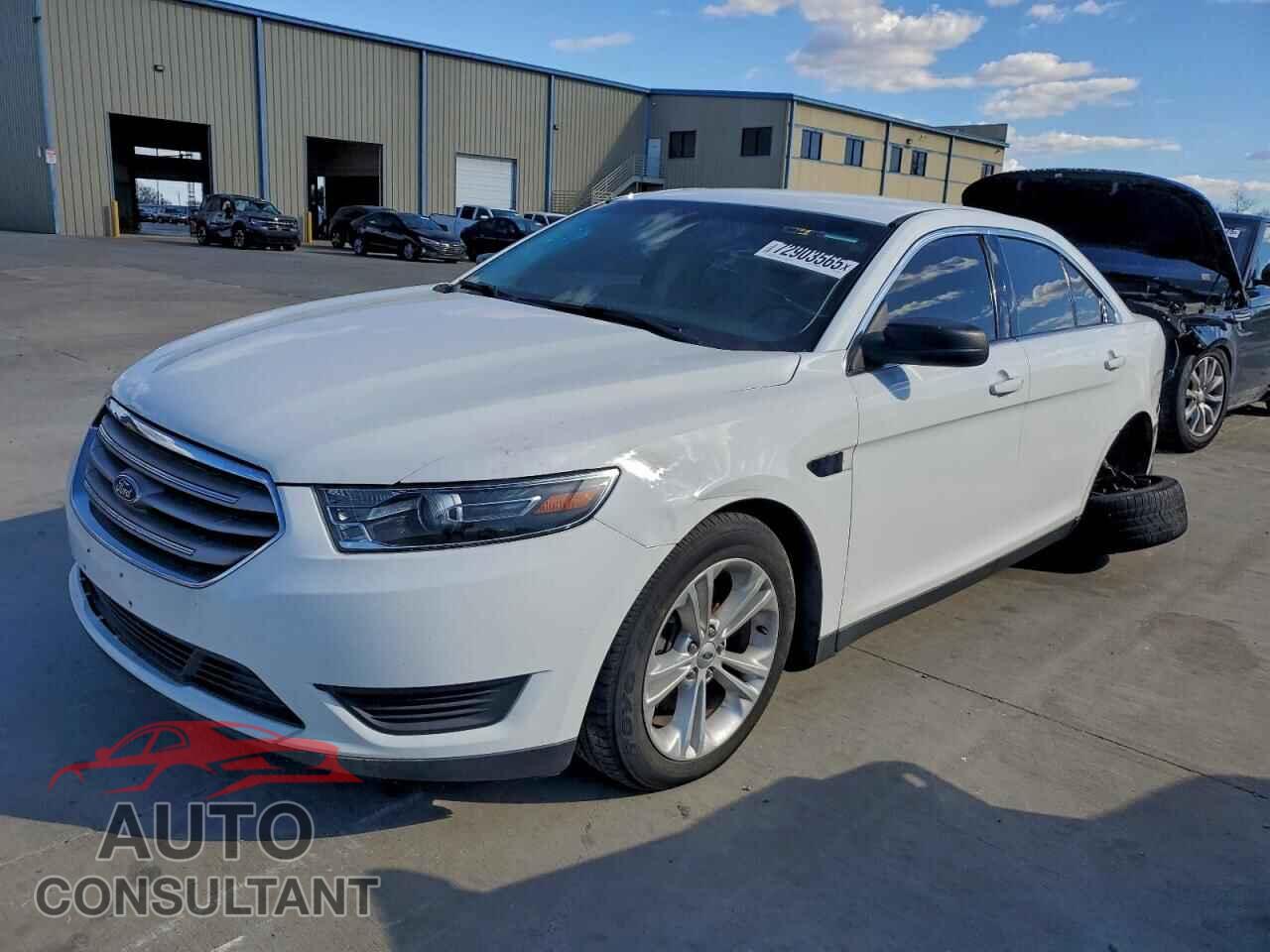 FORD TAURUS 2017 - 1FAHP2D83HG105473