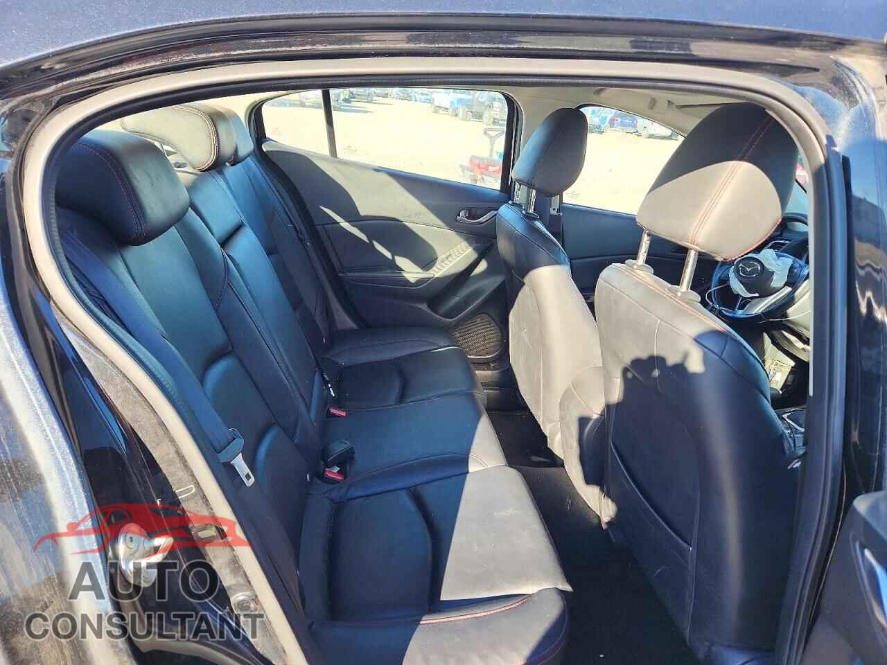 MAZDA 3 2015 - JM1BM1V30F1227911