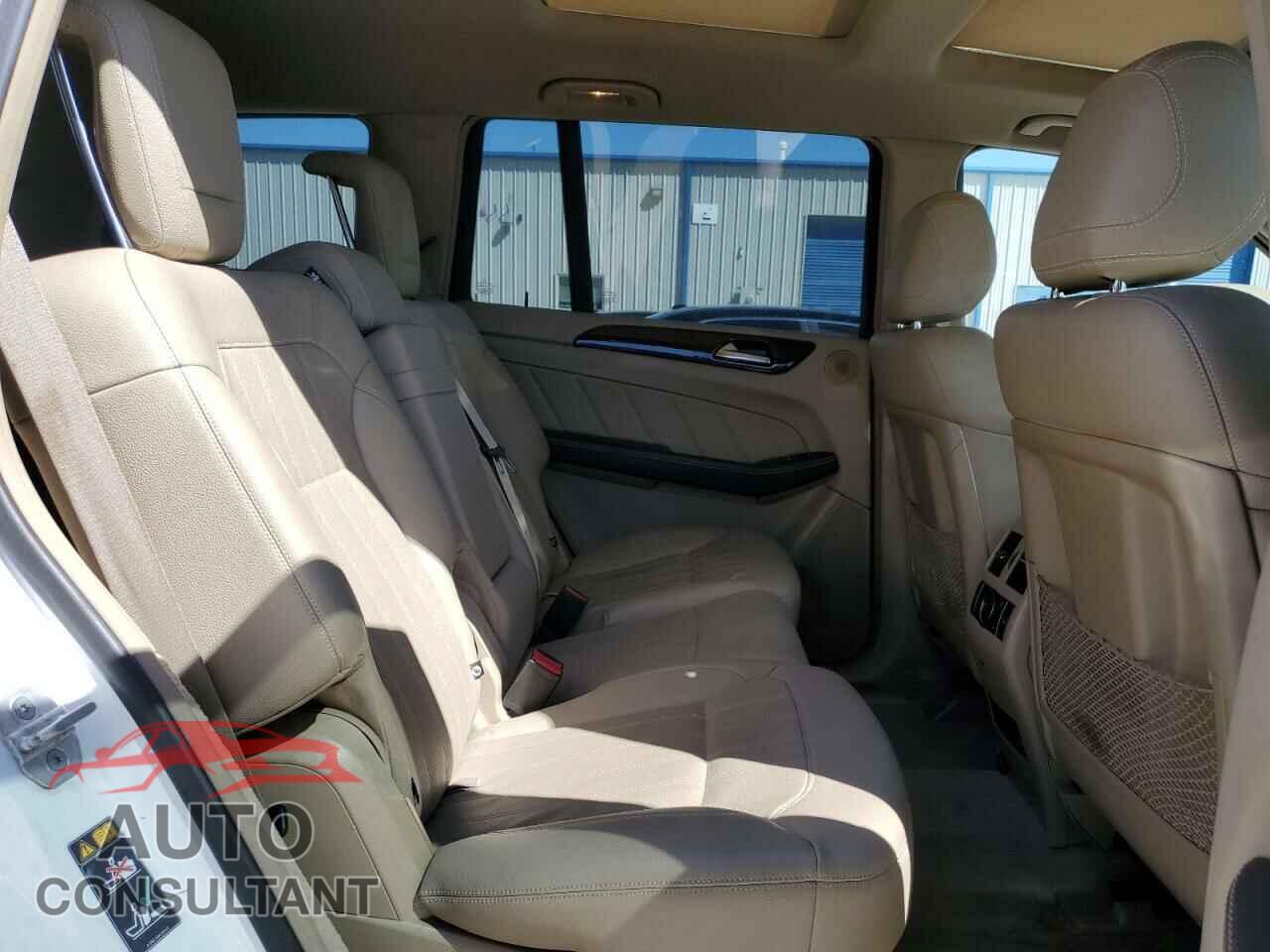 MERCEDES-BENZ GL-CLASS 2015 - 4JGDF6EE9FA524320