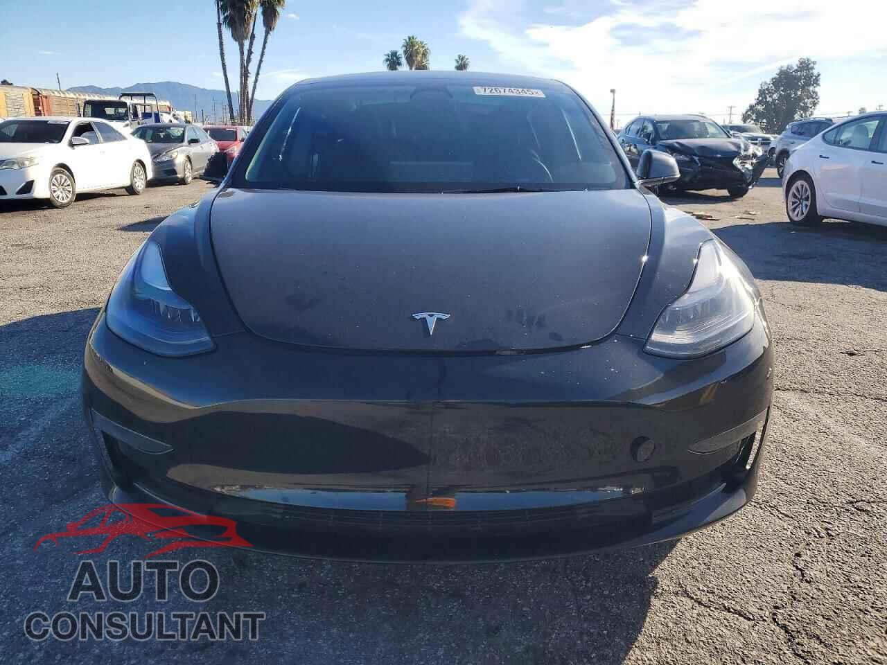TESLA MODEL 3 2023 - 5YJ3E1EA7PF555139
