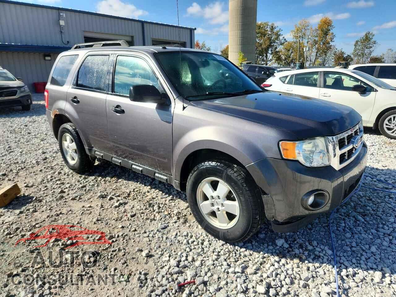 FORD ESCAPE 2011 - 1FMCU9D73BKA99736