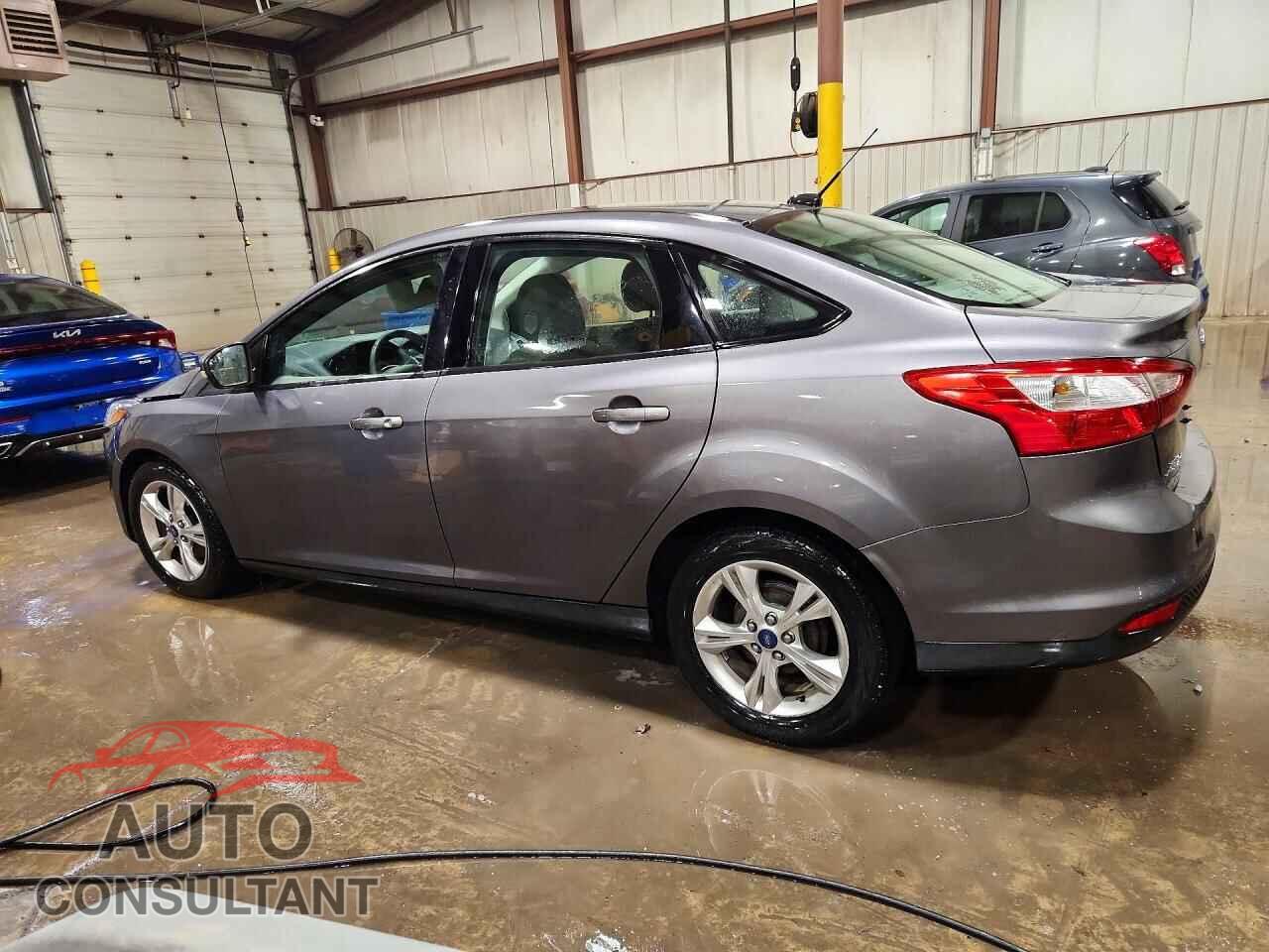 FORD FOCUS 2013 - 1FADP3F2XDL216326