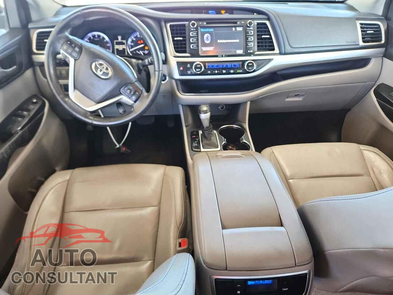 TOYOTA HIGHLANDER 2015 - 5TDKKRFH4FS069980