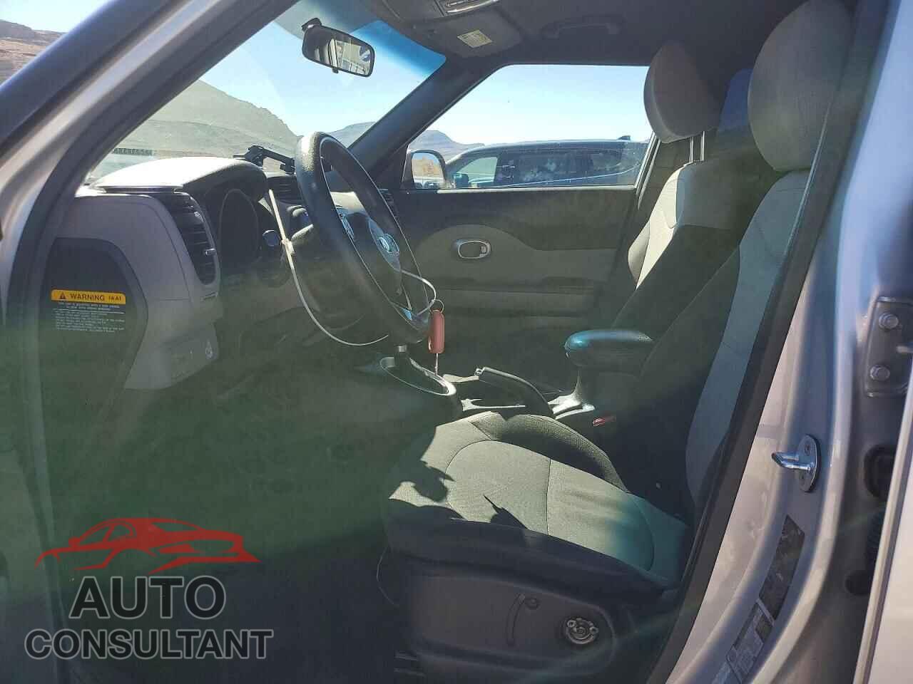 KIA SOUL 2014 - KNDJN2A29E7735821