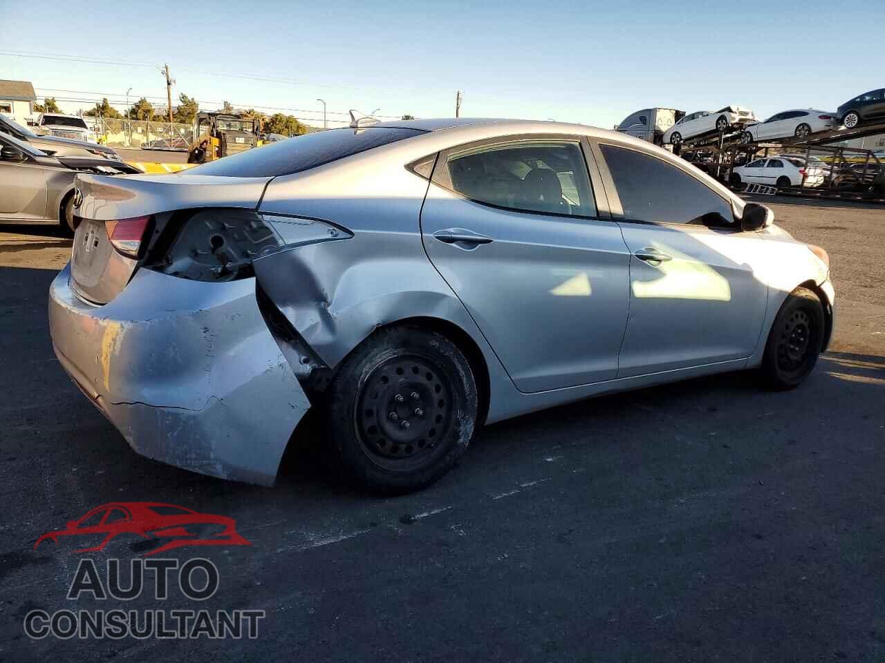 HYUNDAI ELANTRA 2012 - KMHDH4AE0CU285903