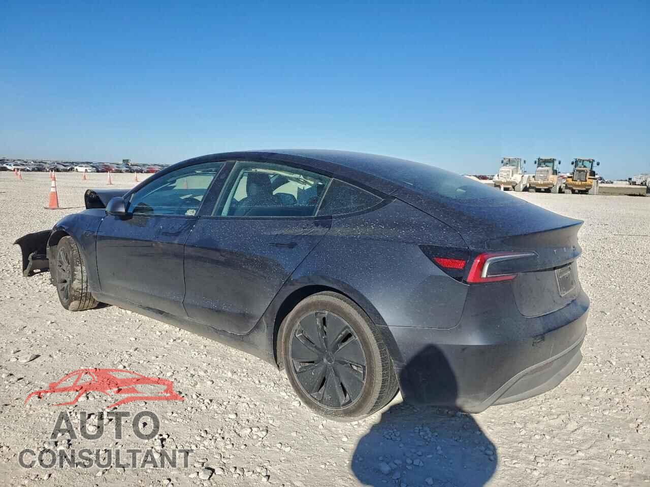 TESLA MODEL 3 2024 - 5YJ3E1EB4RF758730