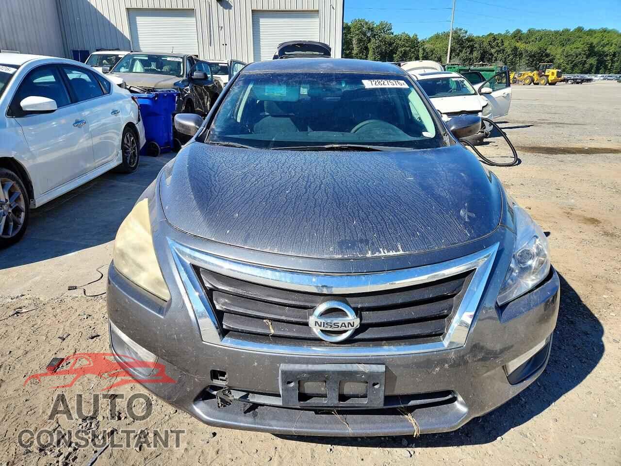 NISSAN ALTIMA 2015 - 1N4AL3AP1FC265175
