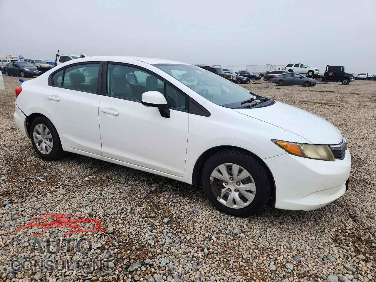 HONDA CIVIC 2012 - 2HGFB2F57CH570906