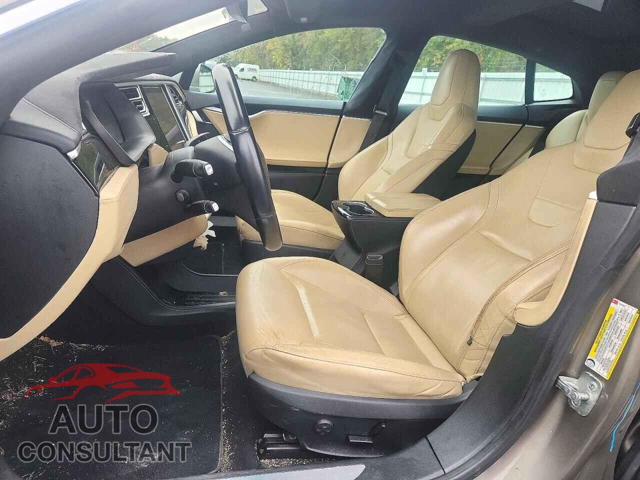 TESLA MODEL S 2015 - 5YJSA1V27FF097407