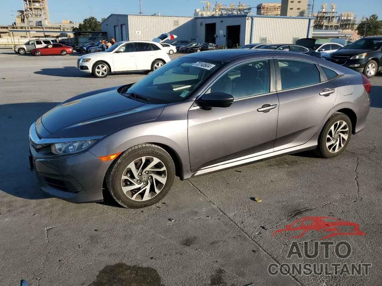 HONDA CIVIC 2018 - 19XFC2F74JE009116