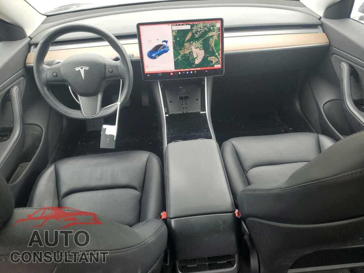 TESLA MODEL 3 2018 - 5YJ3E1EB8JF064708