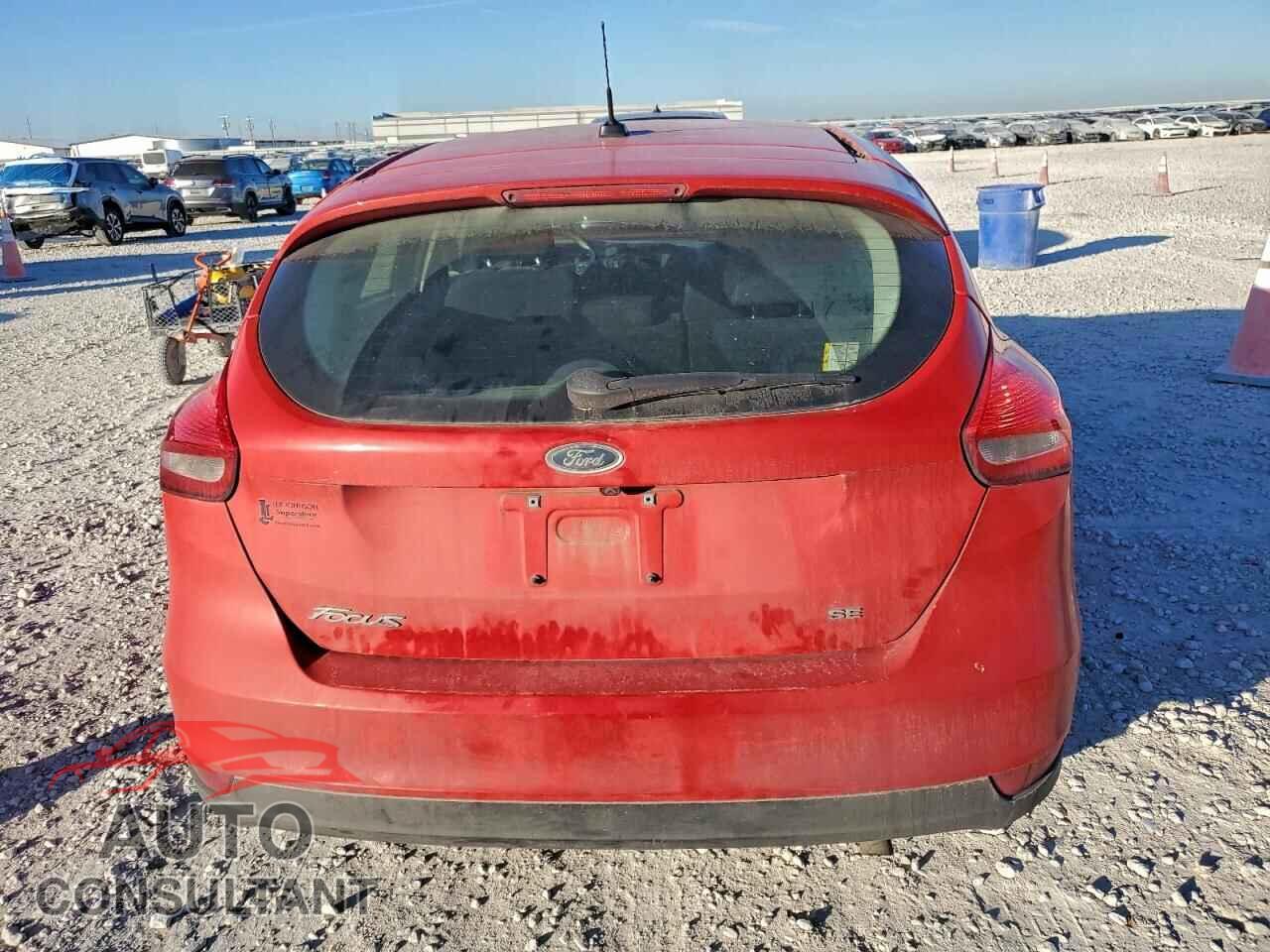 FORD FOCUS 2017 - 1FADP3K28HL231497