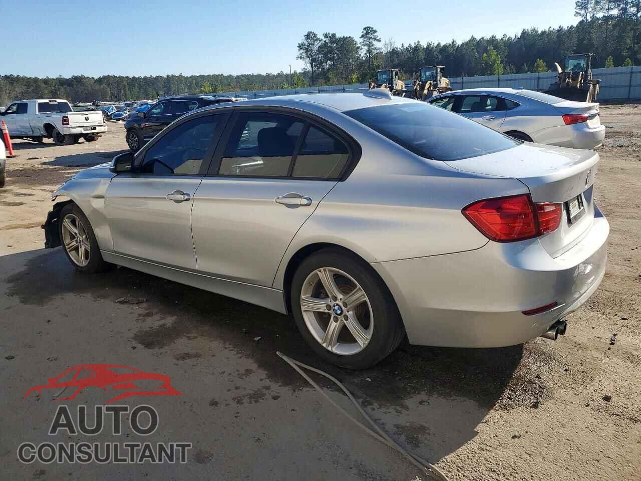 BMW 3 SERIES 2013 - WBA3A5C59DF356056