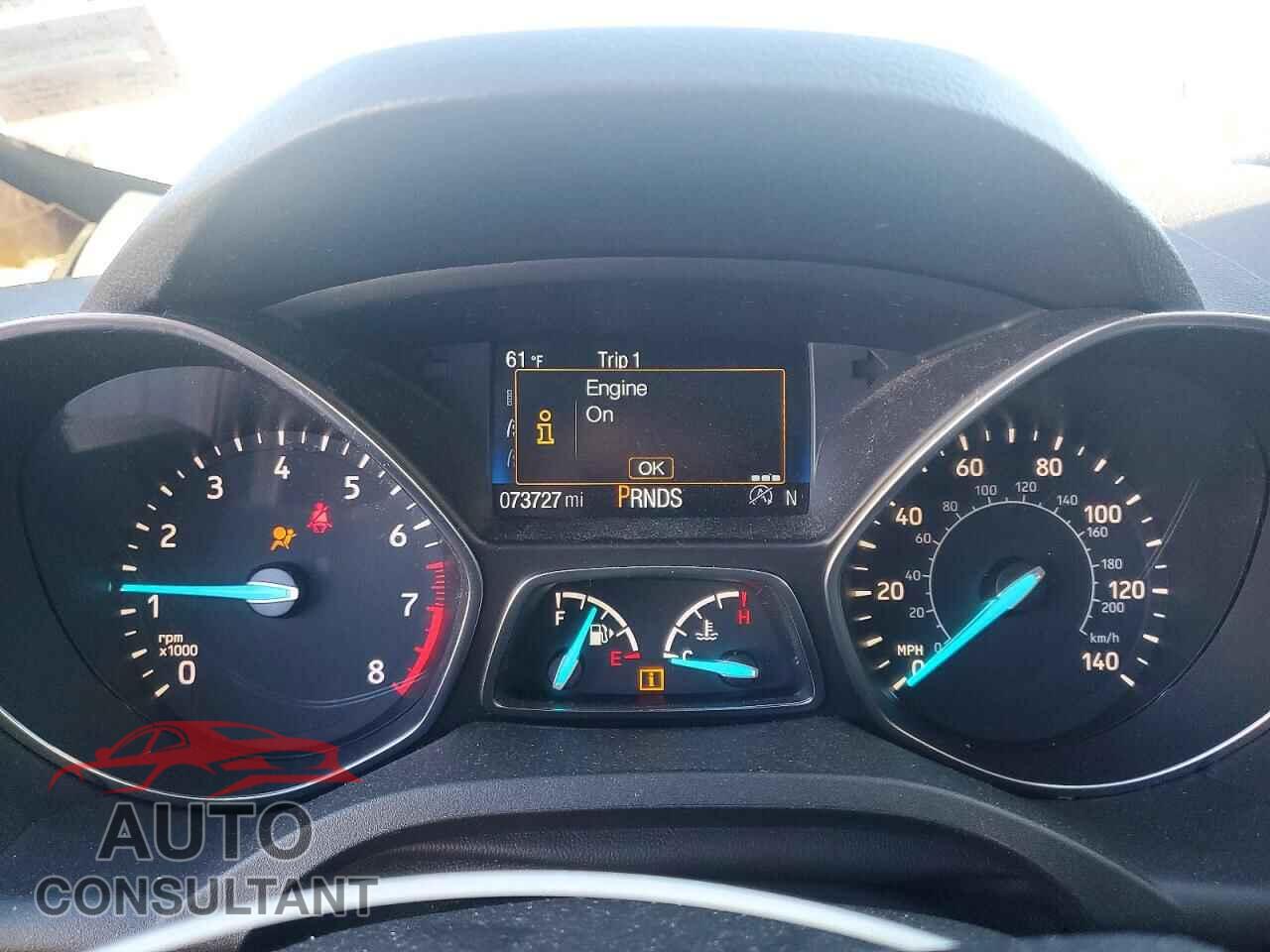 FORD ESCAPE 2017 - 1FMCU9G92HUE27898