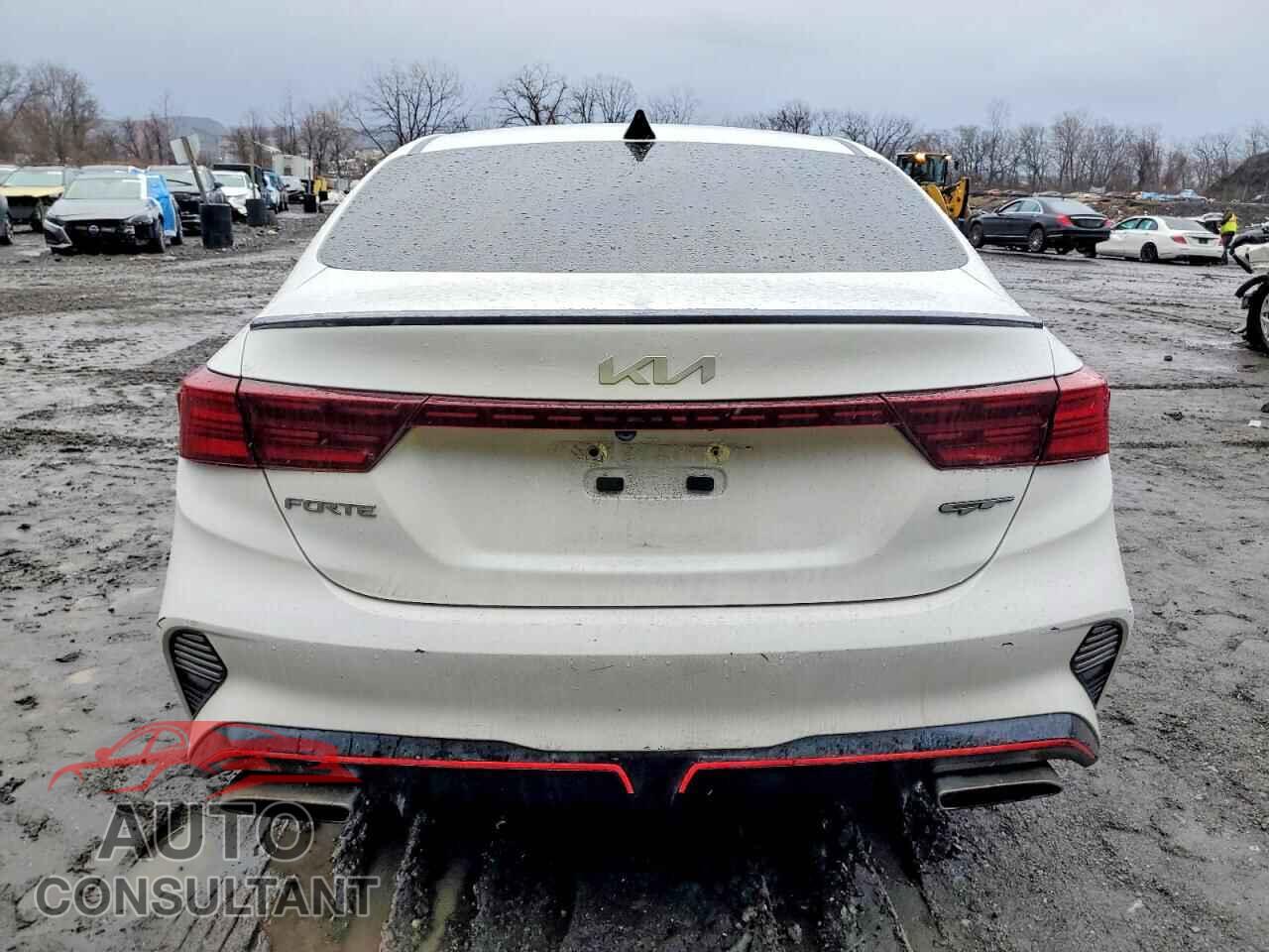 KIA FORTE 2022 - 3KPF44AC8NE437631