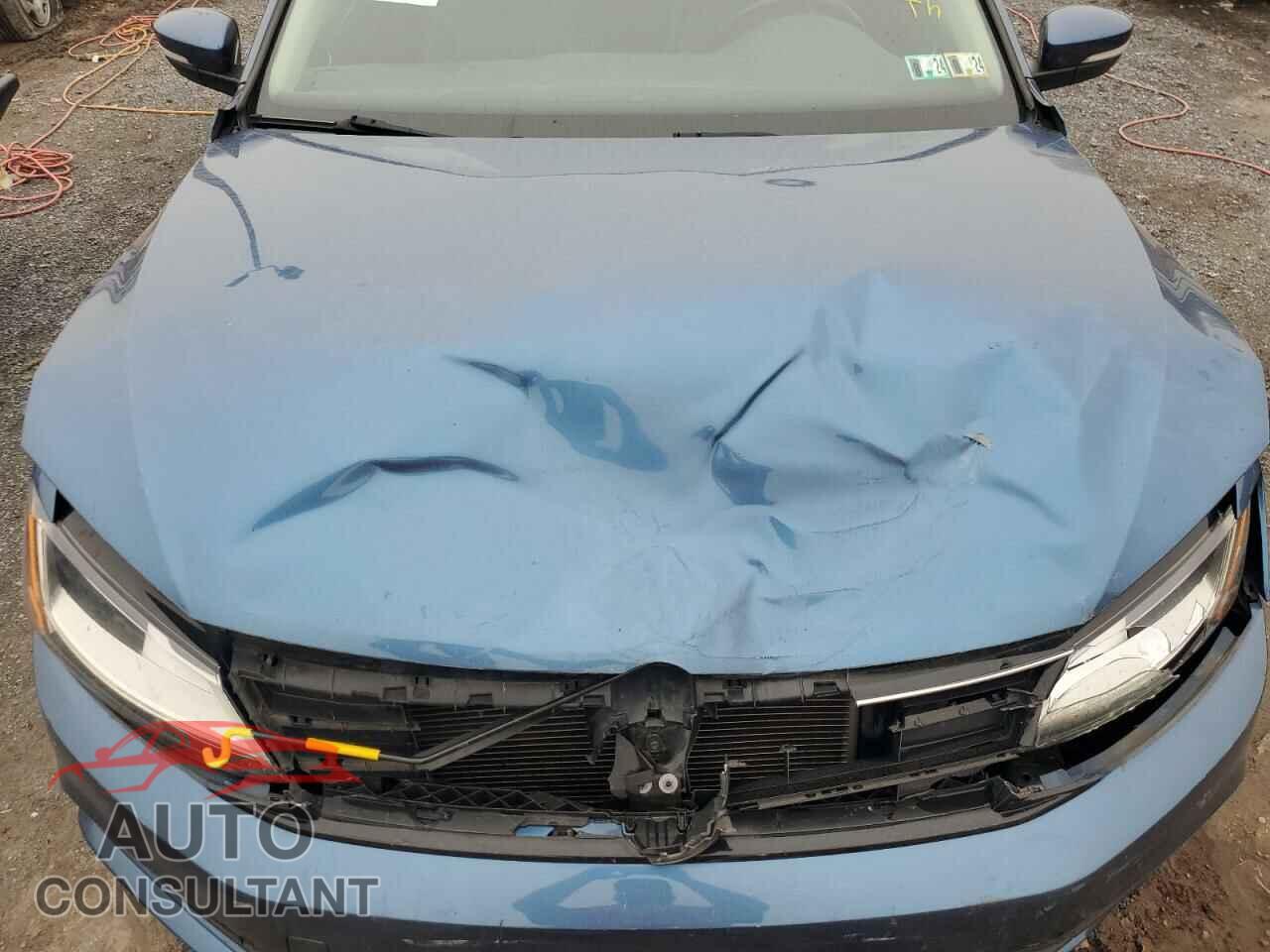 VOLKSWAGEN JETTA 2017 - 3VWB67AJ8HM274852