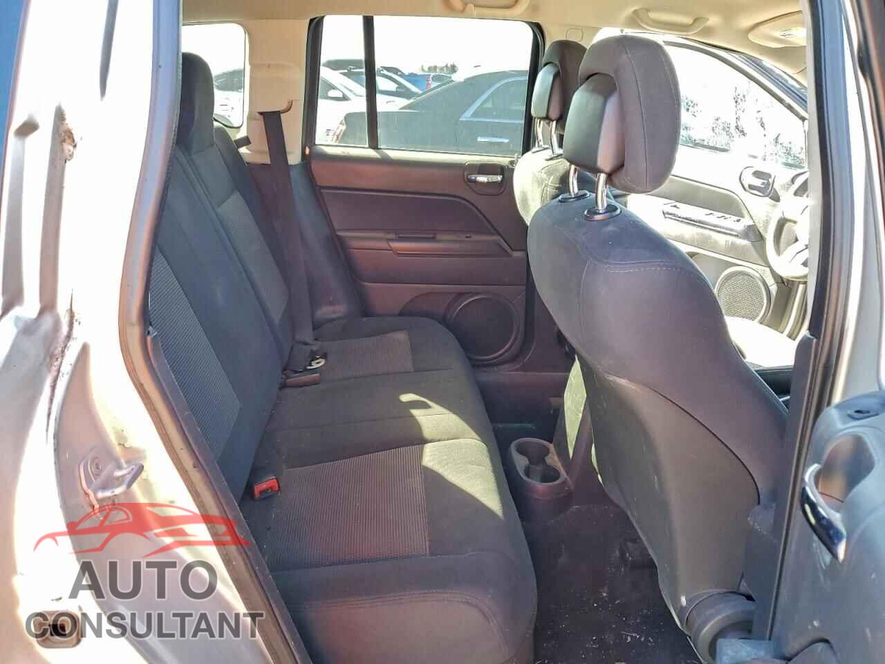 JEEP COMPASS 2011 - 1J4NT1FA6BD219831