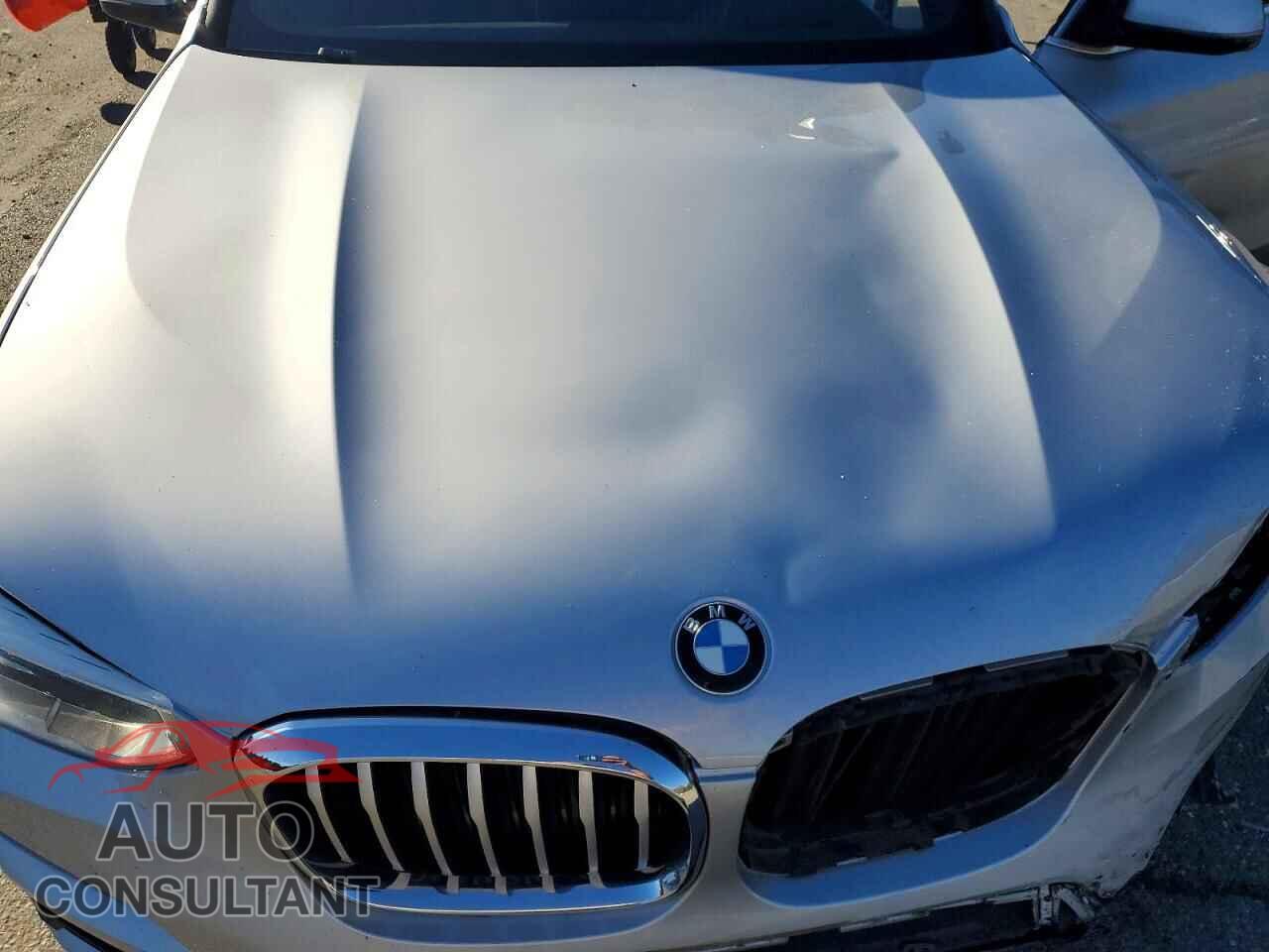 BMW X3 2018 - 5UXTR9C58JLD64263