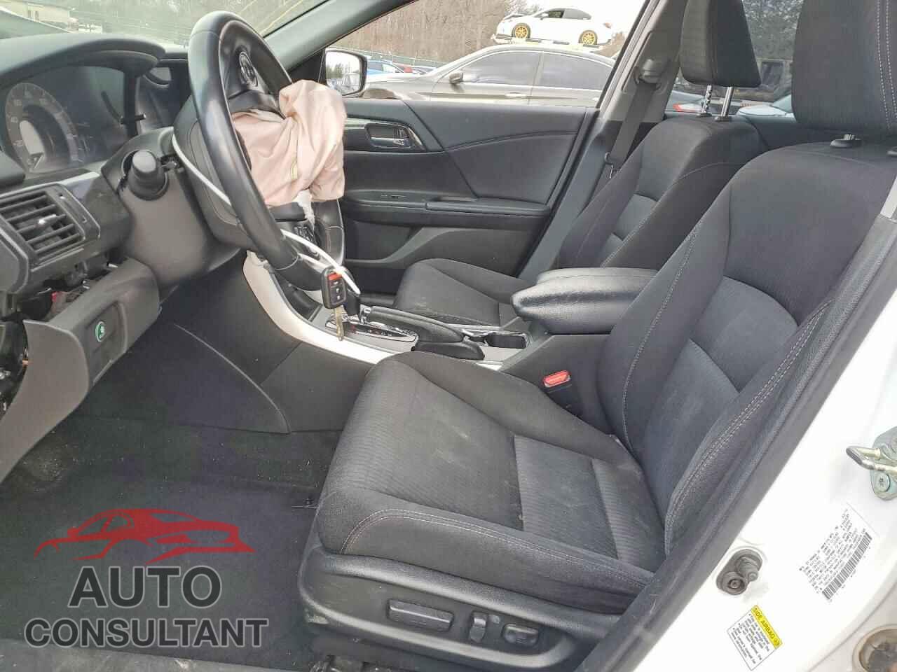 HONDA ACCORD 2015 - 1HGCR2F59FA130655