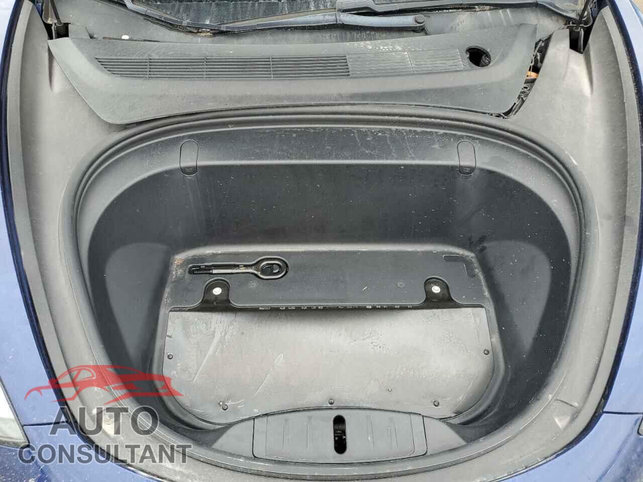 TESLA MODEL 3 2018 - 5YJ3E1EB2JF086221
