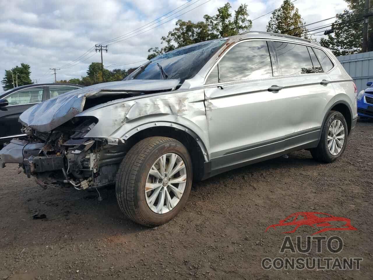 VOLKSWAGEN TIGUAN 2019 - 3VV2B7AX6KM087461