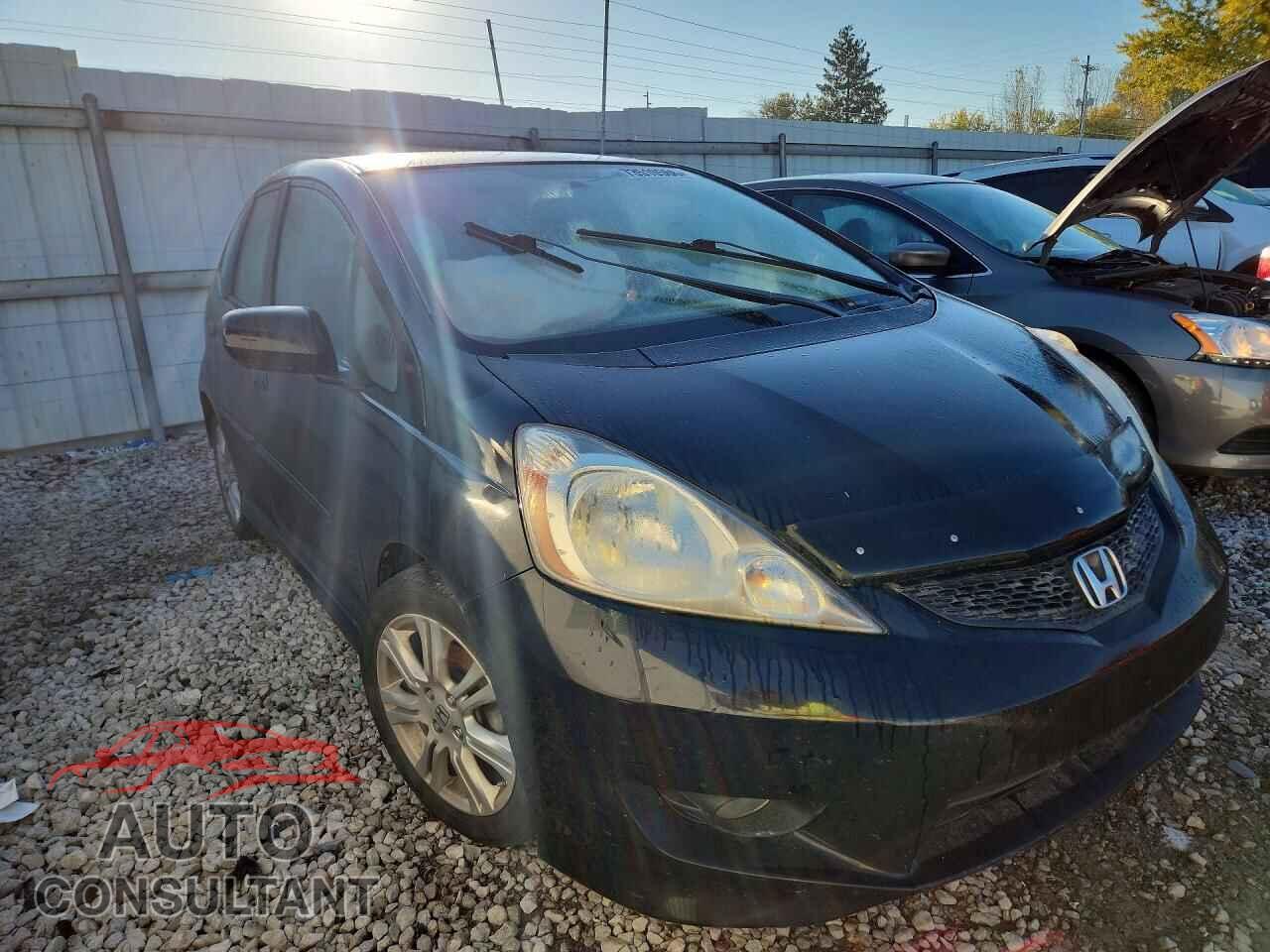 HONDA FIT 2011 - JHMGE8H52BC026095