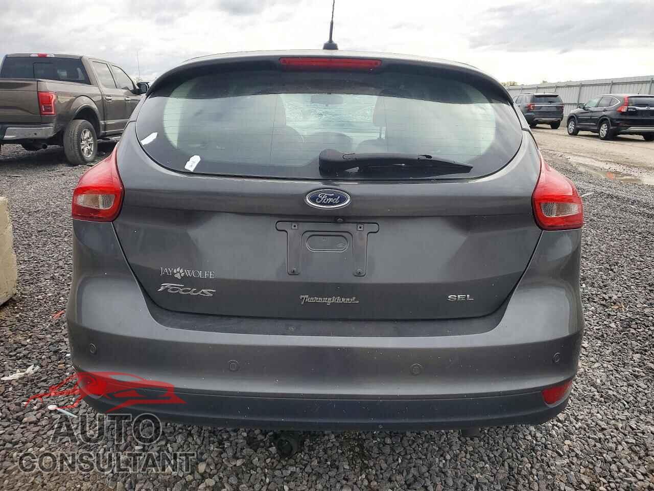 FORD FOCUS 2017 - 1FADP3M27HL211948