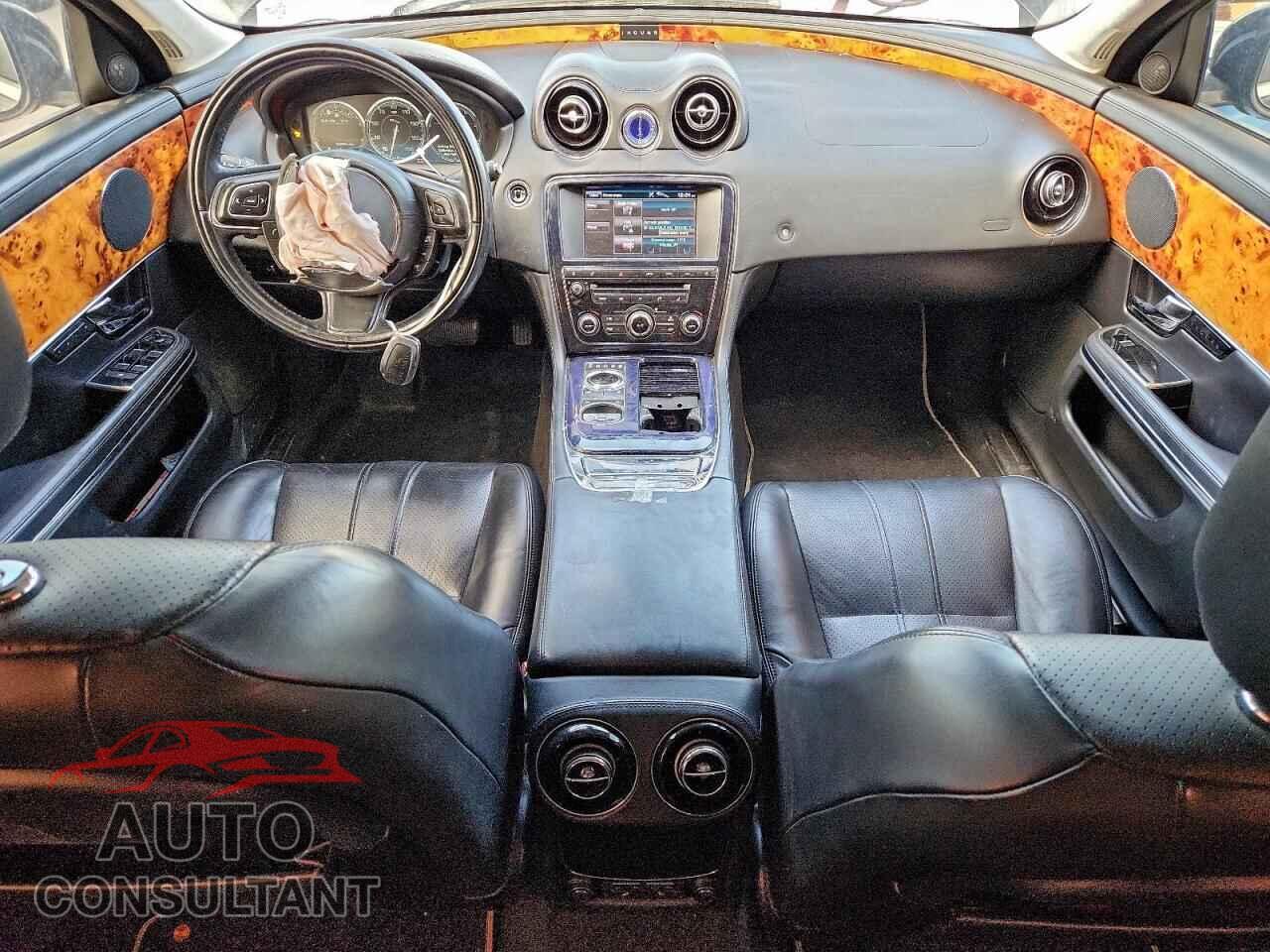 JAGUAR XJ 2012 - SAJWA1CB9CLV33432