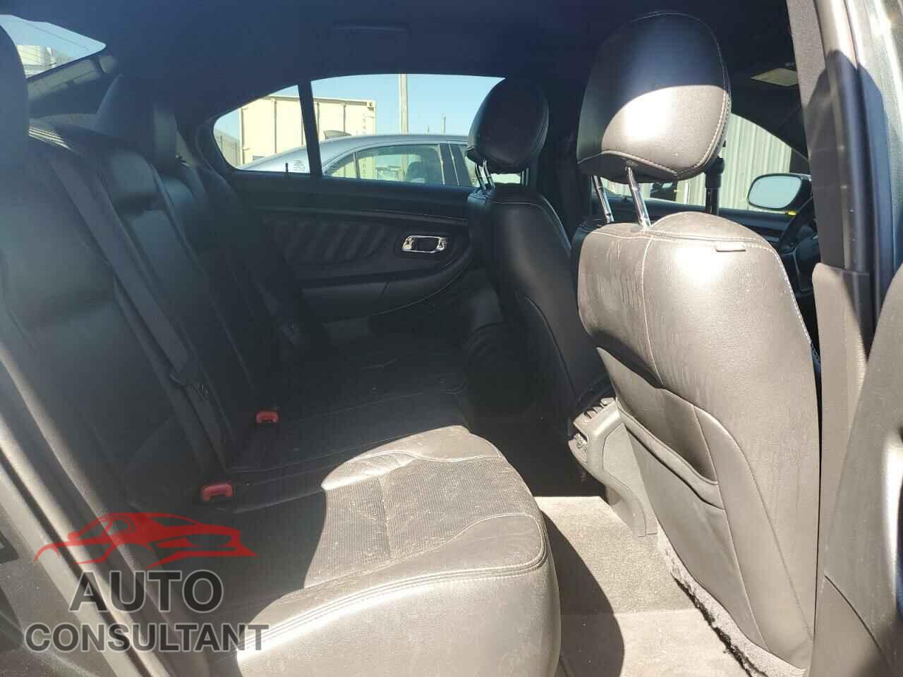 FORD TAURUS 2016 - 1FAHP2F80GG107600