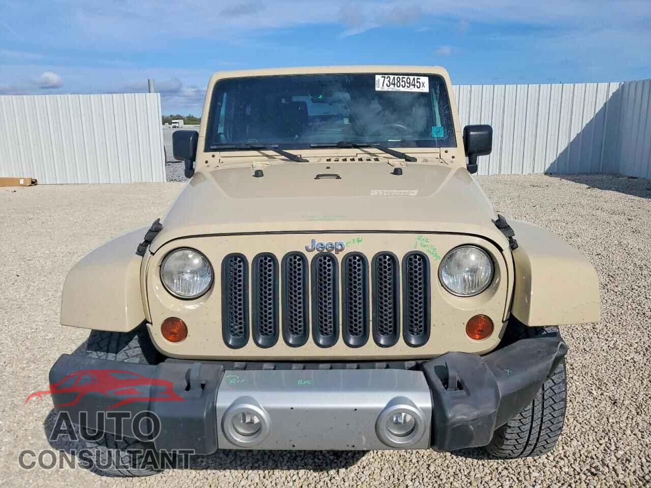 JEEP WRANGLER 2011 - 1J4AA5D13BL563721