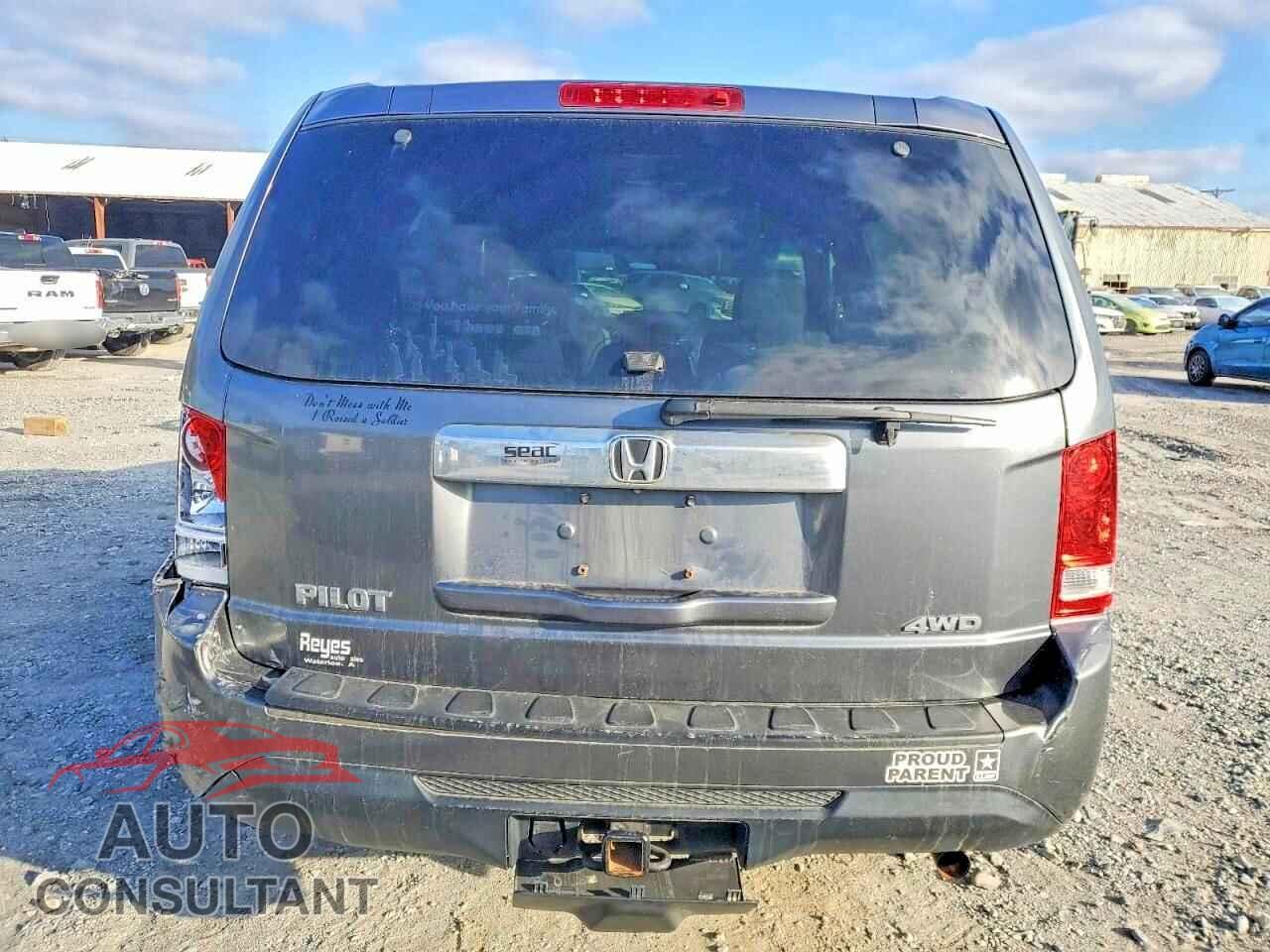 HONDA PILOT 2013 - 5FNYF4H2XDB015448