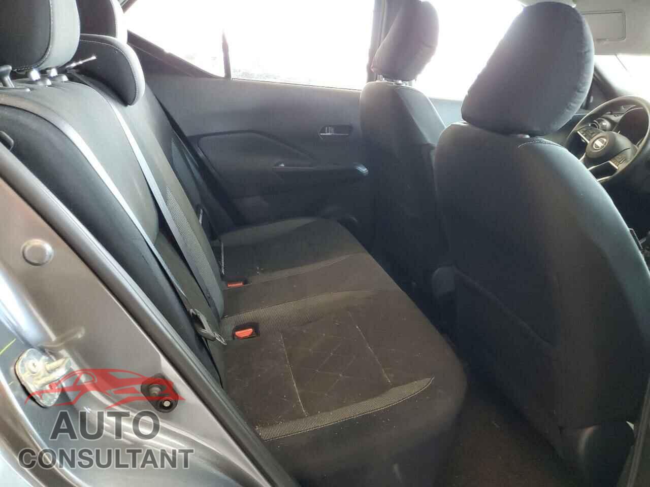 NISSAN KICKS 2019 - 3N1CP5CU3KL517256