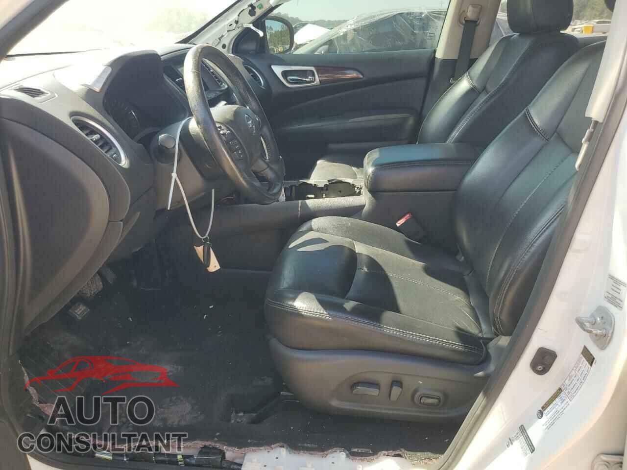 NISSAN PATHFINDER 2015 - 5N1AR2MN3FC606780