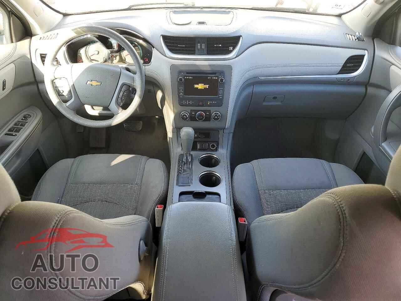 CHEVROLET TRAVERSE 2017 - 1GNKRFED0HJ153617