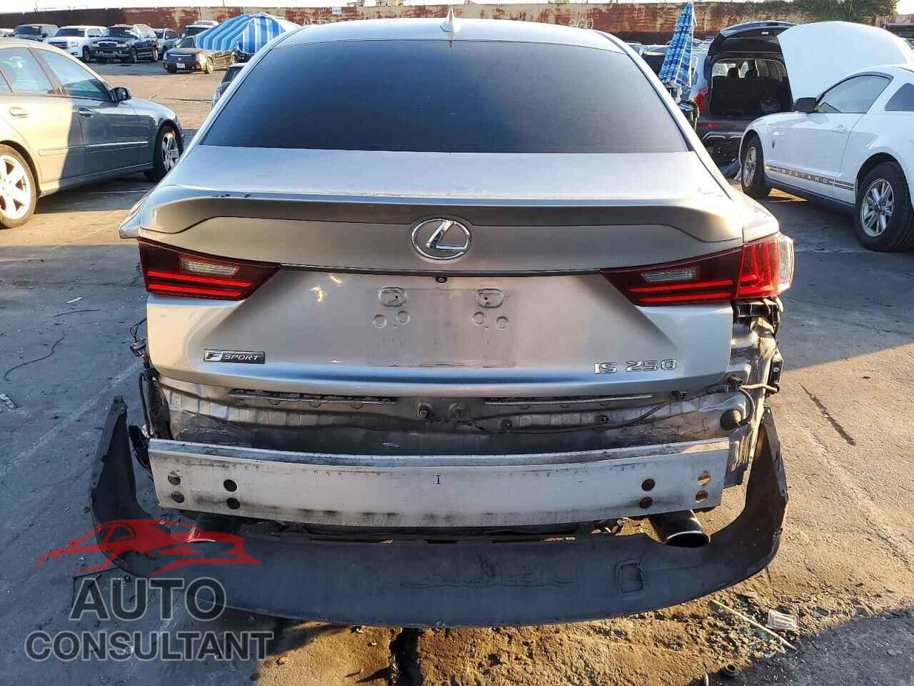 LEXUS IS 2015 - JTHBF1D2XF5056675