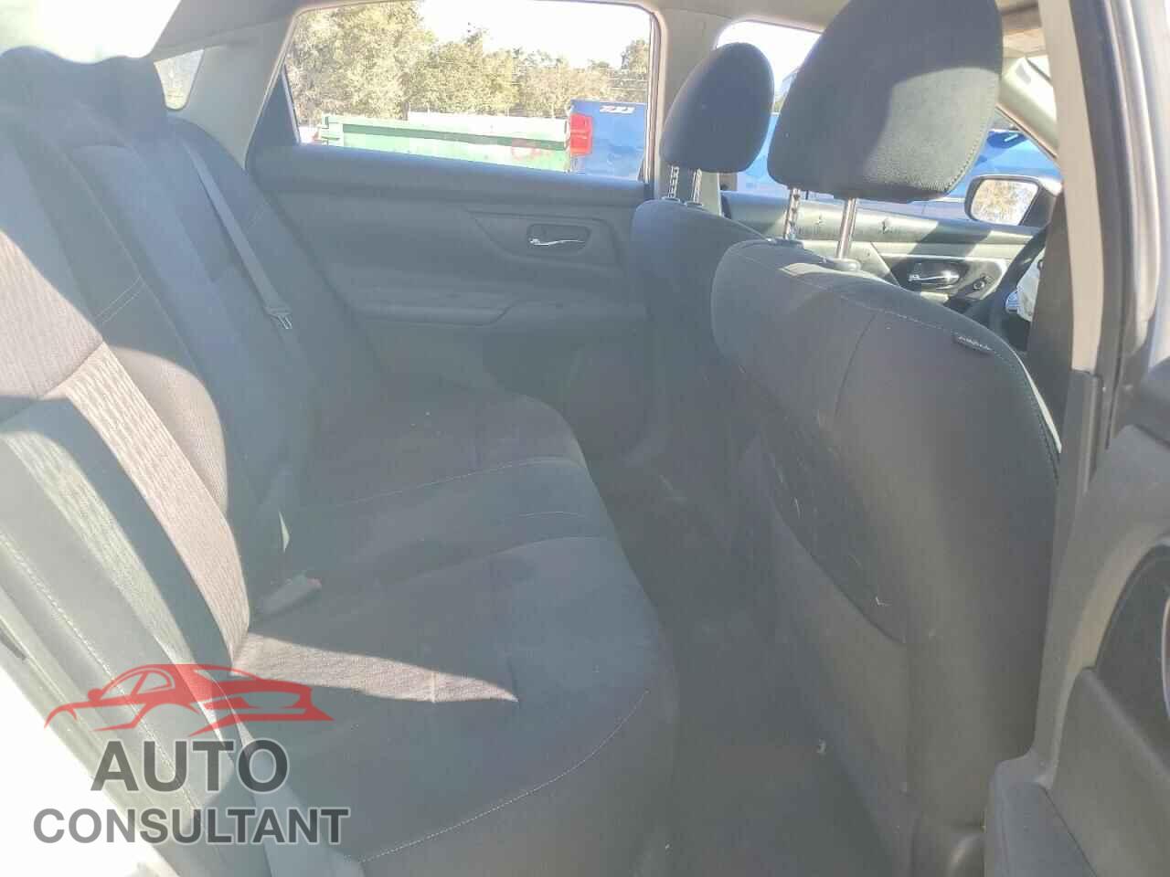 NISSAN ALTIMA 2017 - 1N4AL3AP1HC480011