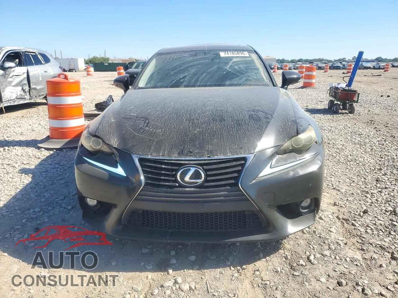 LEXUS IS 2015 - JTHCF1D27F5020480