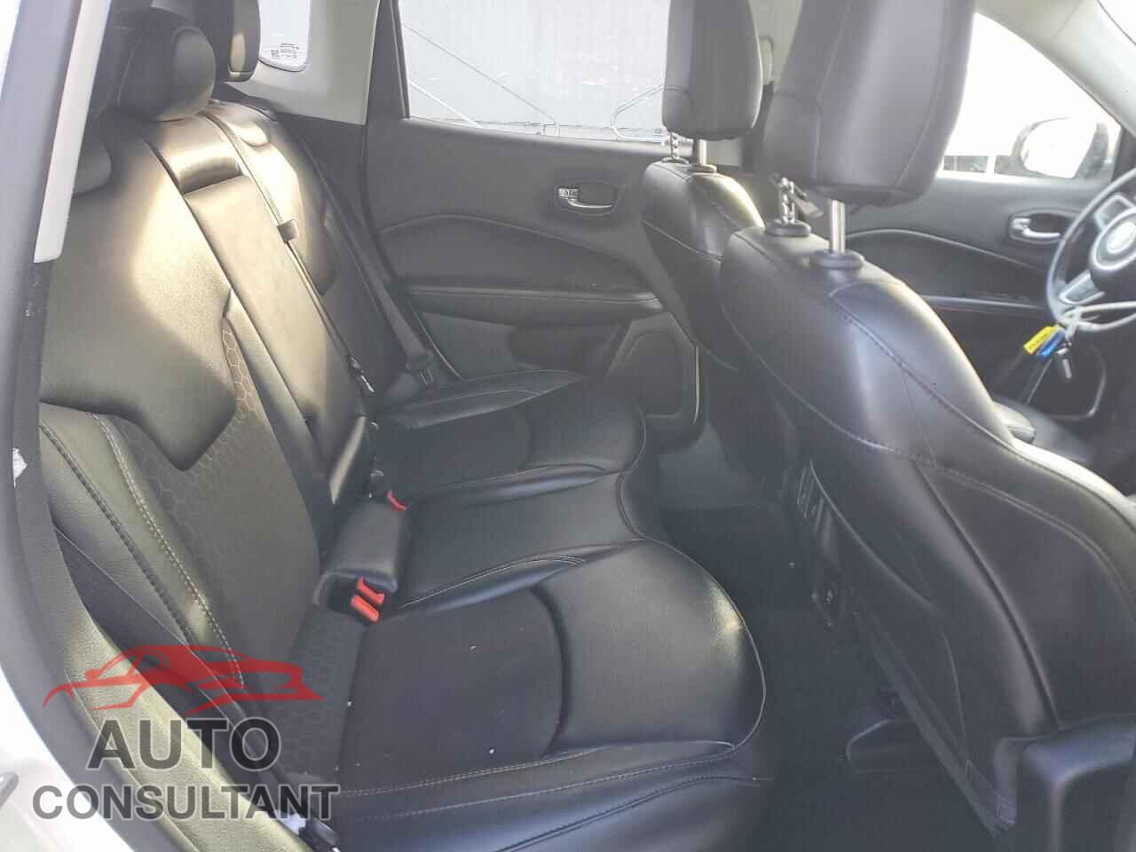 JEEP COMPASS 2020 - 3C4NJDBB6LT165311