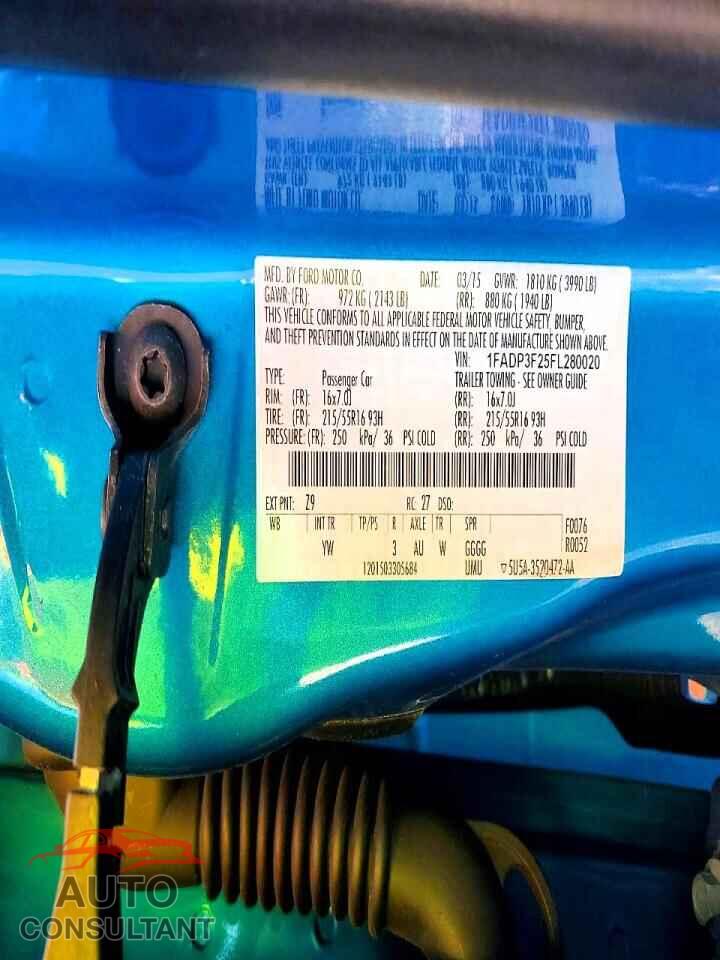 FORD FOCUS 2015 - 1FADP3F25FL280020