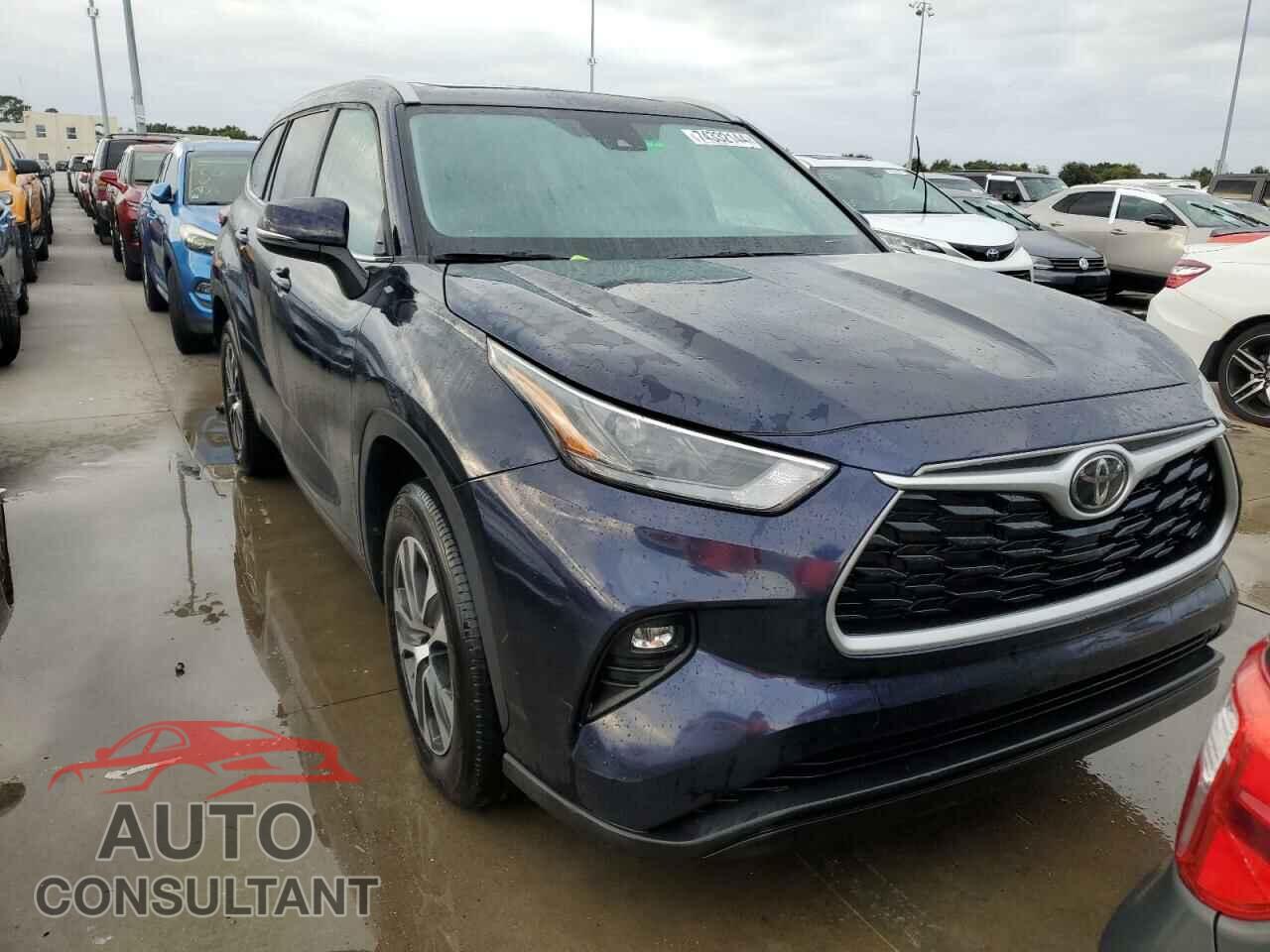 TOYOTA HIGHLANDER 2023 - 5TDKDRAH5PS033802