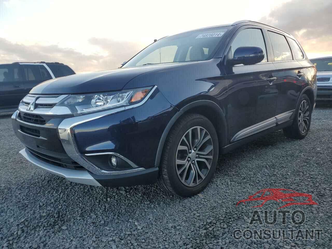 MITSUBISHI OUTLANDER 2018 - JA4AD3A38JZ045021