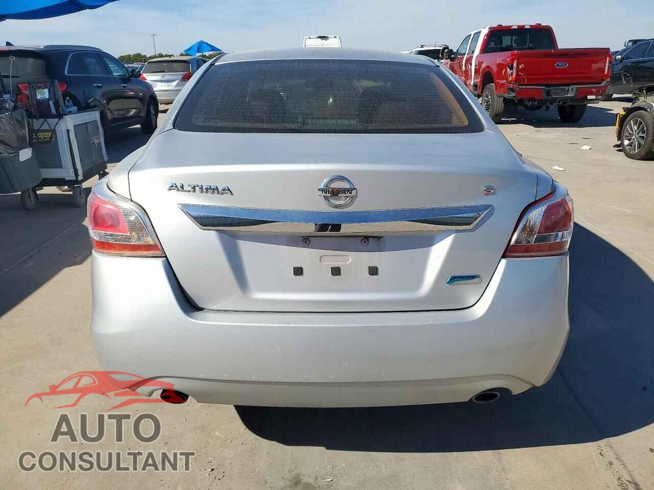 NISSAN ALTIMA 2013 - 1N4AL3AP1DN517640
