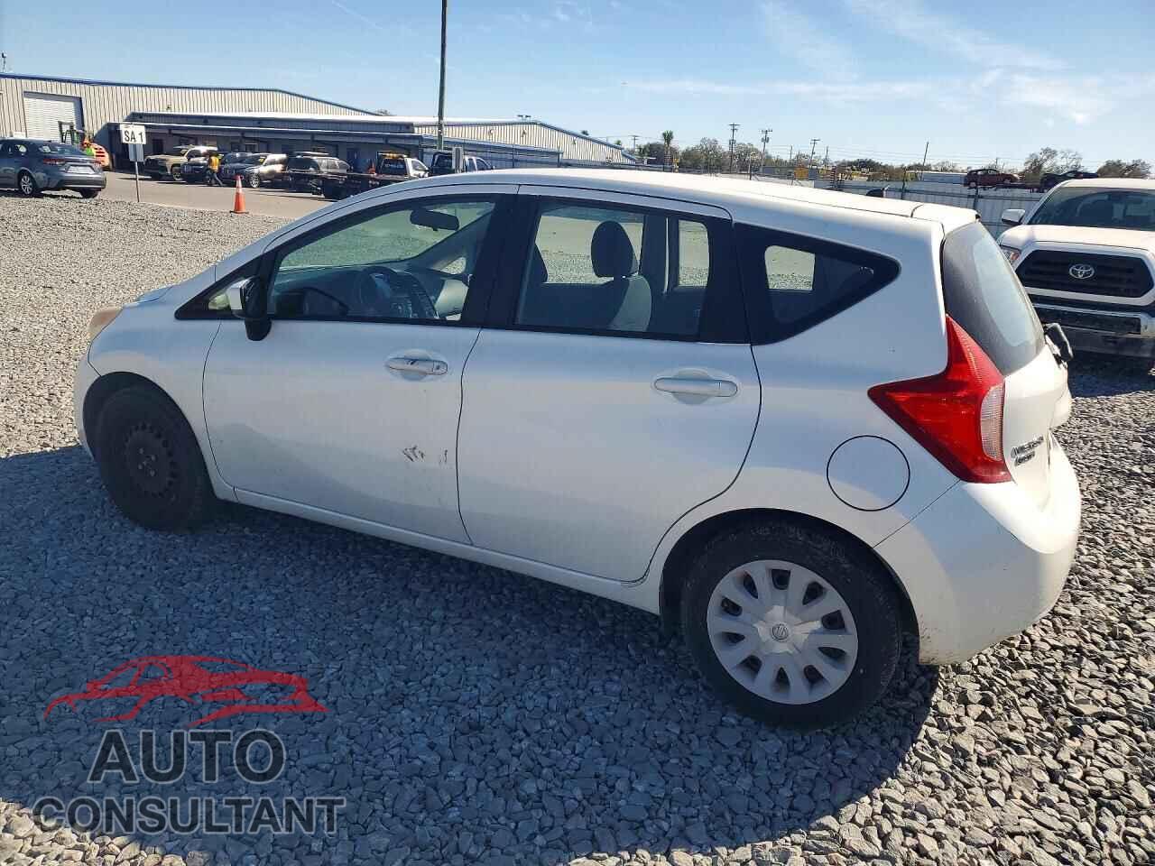 NISSAN VERSA 2015 - 3N1CE2CP7FL356902